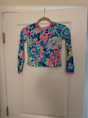 Lilly Pulitzer swim top size 8/10